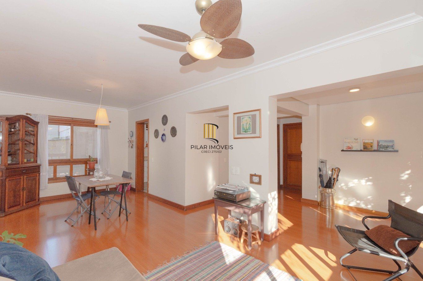 Apartamento 3 dormitórios, 127 m², 2 vagas – Reformado e bem localizado