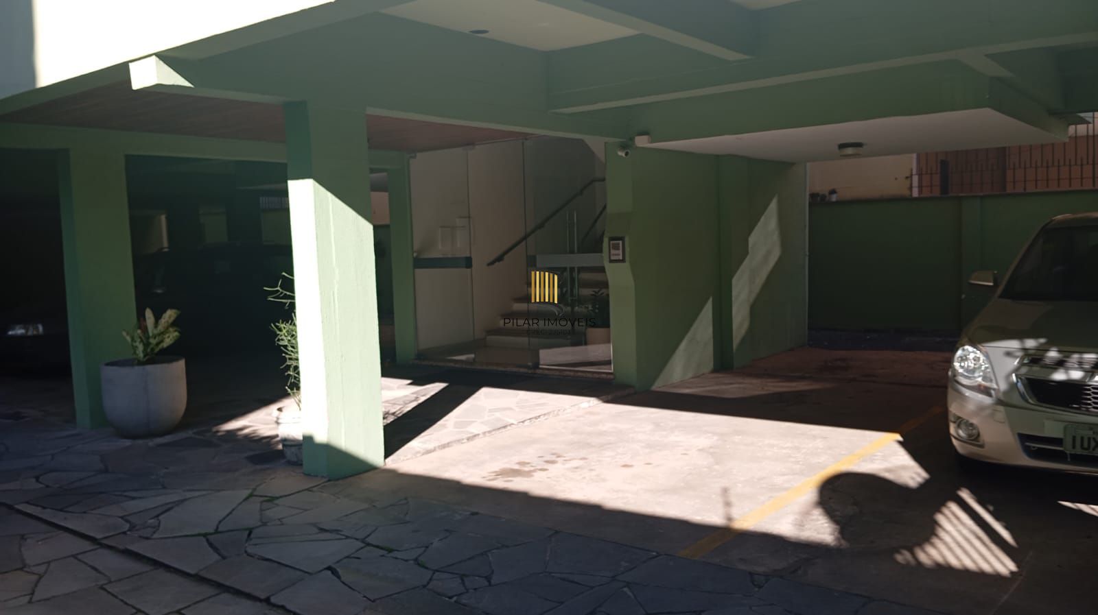 Apartamento a venda 2 dormitórios e 52 m² no bairro Auxiliadora