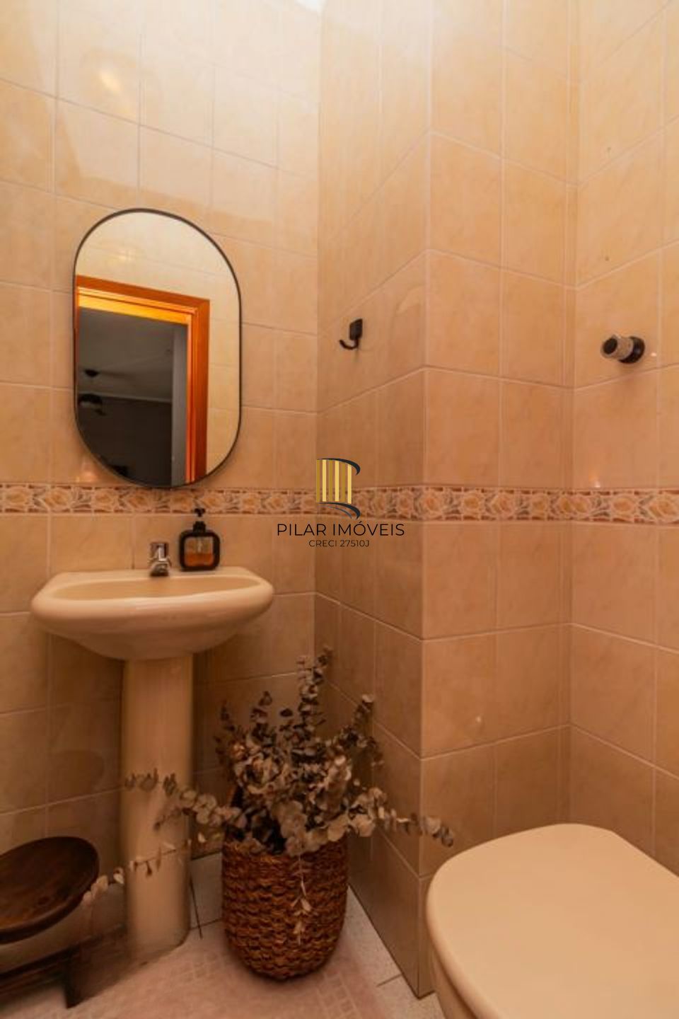 Cobertura semi mobiliada 1 dormitório bairro Cristo Redentor