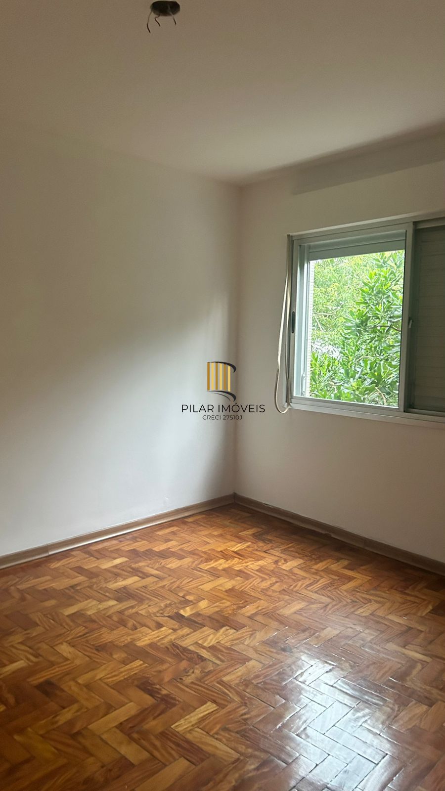 Cobertura com Churrasqueira e Vista no Partenon