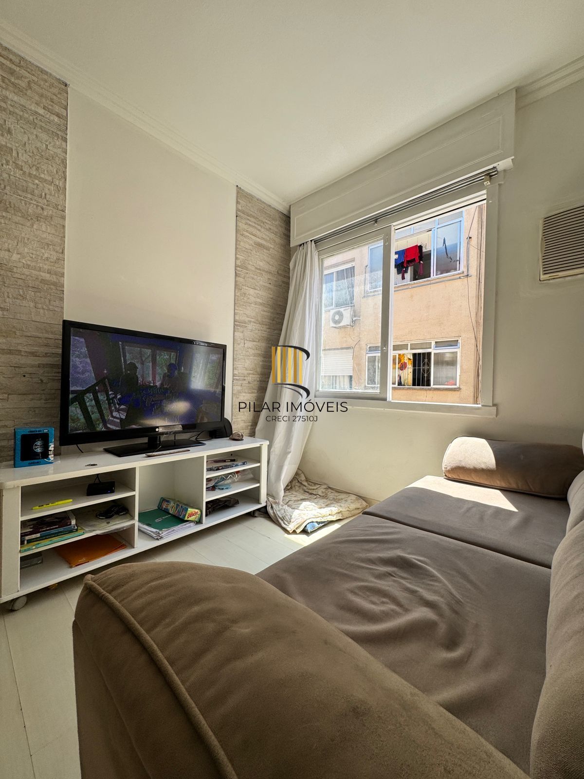 Apartamento 1 dormitório Semi mobiliado Bairro Jardim Leopoldina Porto Alegre