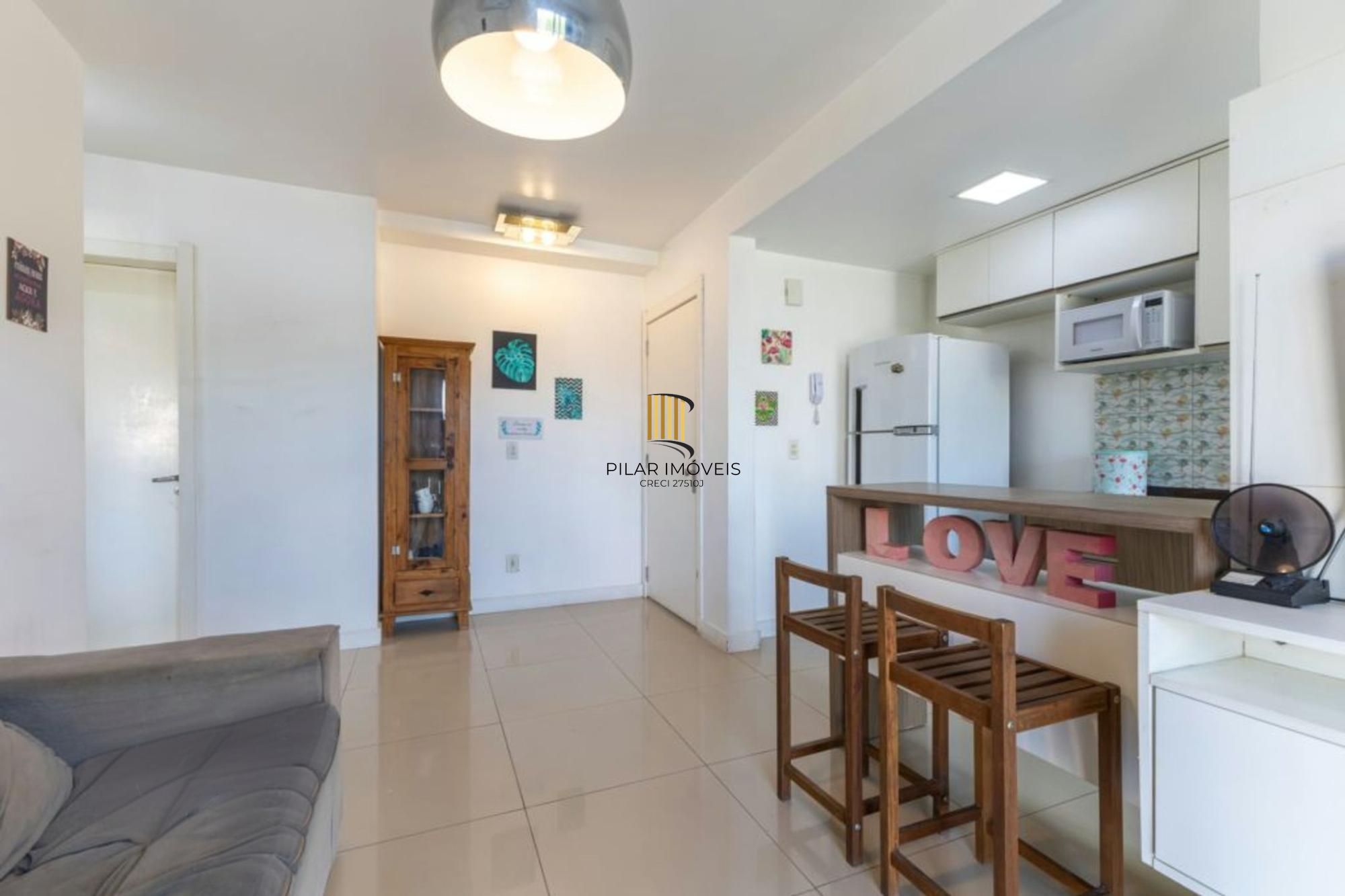 Apartamento 3 Dormitórios com Sacada, Elevador e Vaga no Jardim Carvalho