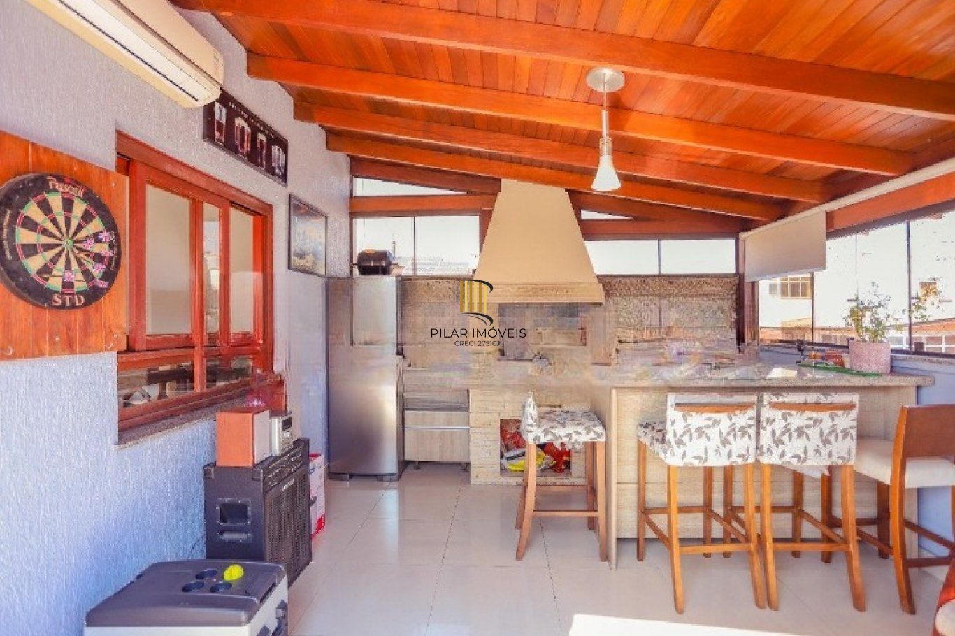 Cobertura com 3 quartos e 206m² à venda em São Sebastião, Porto Alegre.