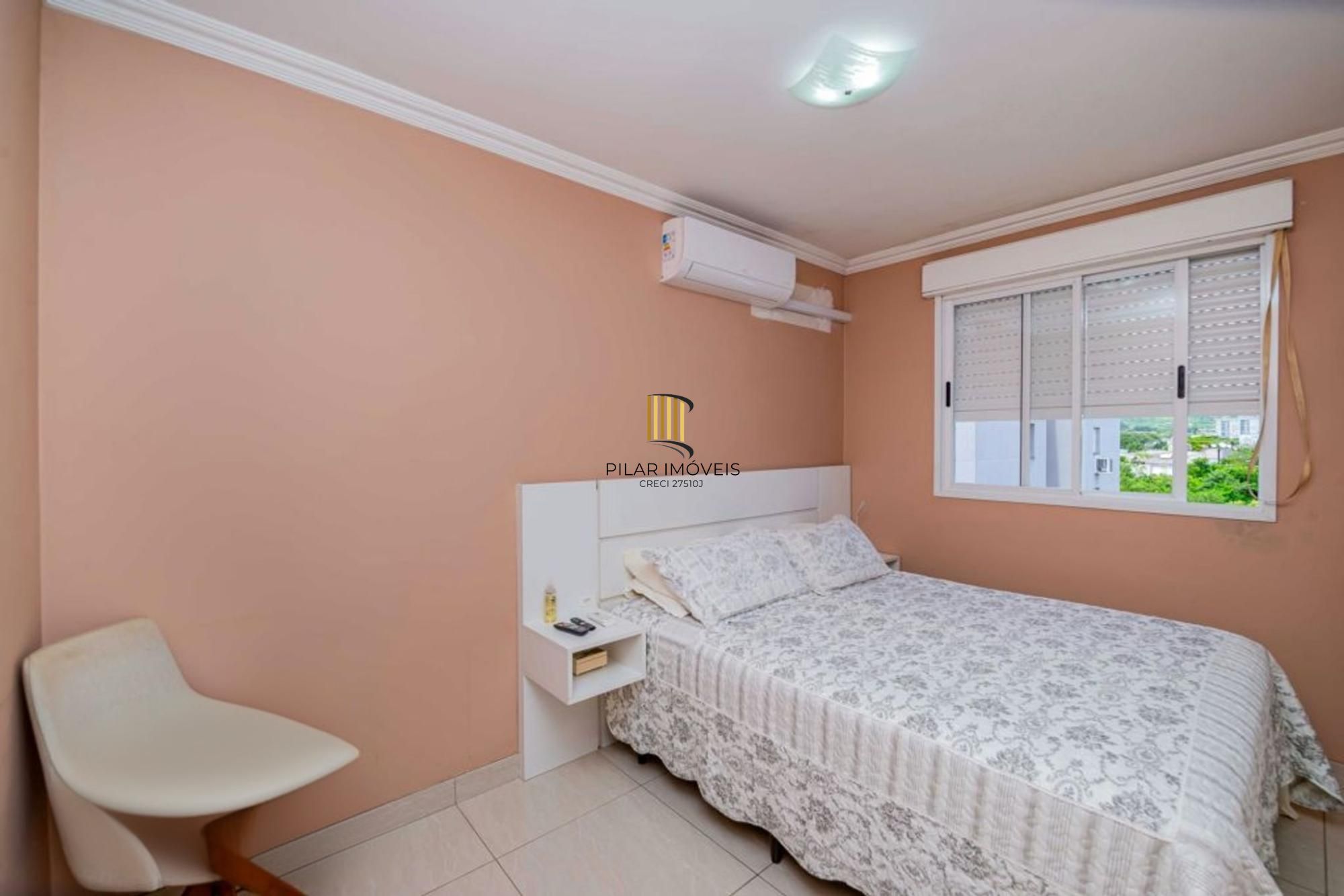 Apartamento semi mobiliado de 3 quartos, elevador, 1 vaga no bairro Cavalhada