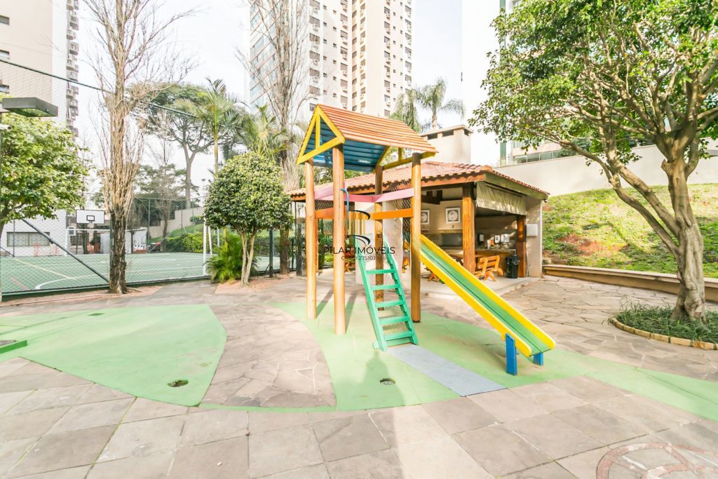 Apartamento com 3 Quartos, 2 vagas, elevador e piscina no bairro Higienópolis.