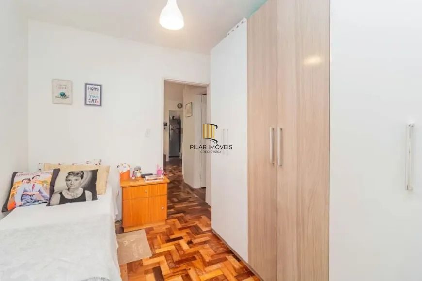 Apartamento com 2 quartos e 58m² à venda em Passo da Areia, Porto Alegre.