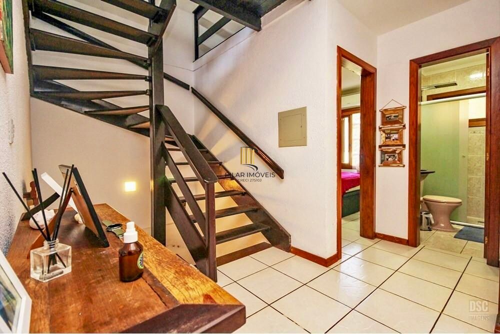 Casa com 3 Quartos 2 vagas cobertas, 155 m²  Bairro Espírito Santo Guarujá
