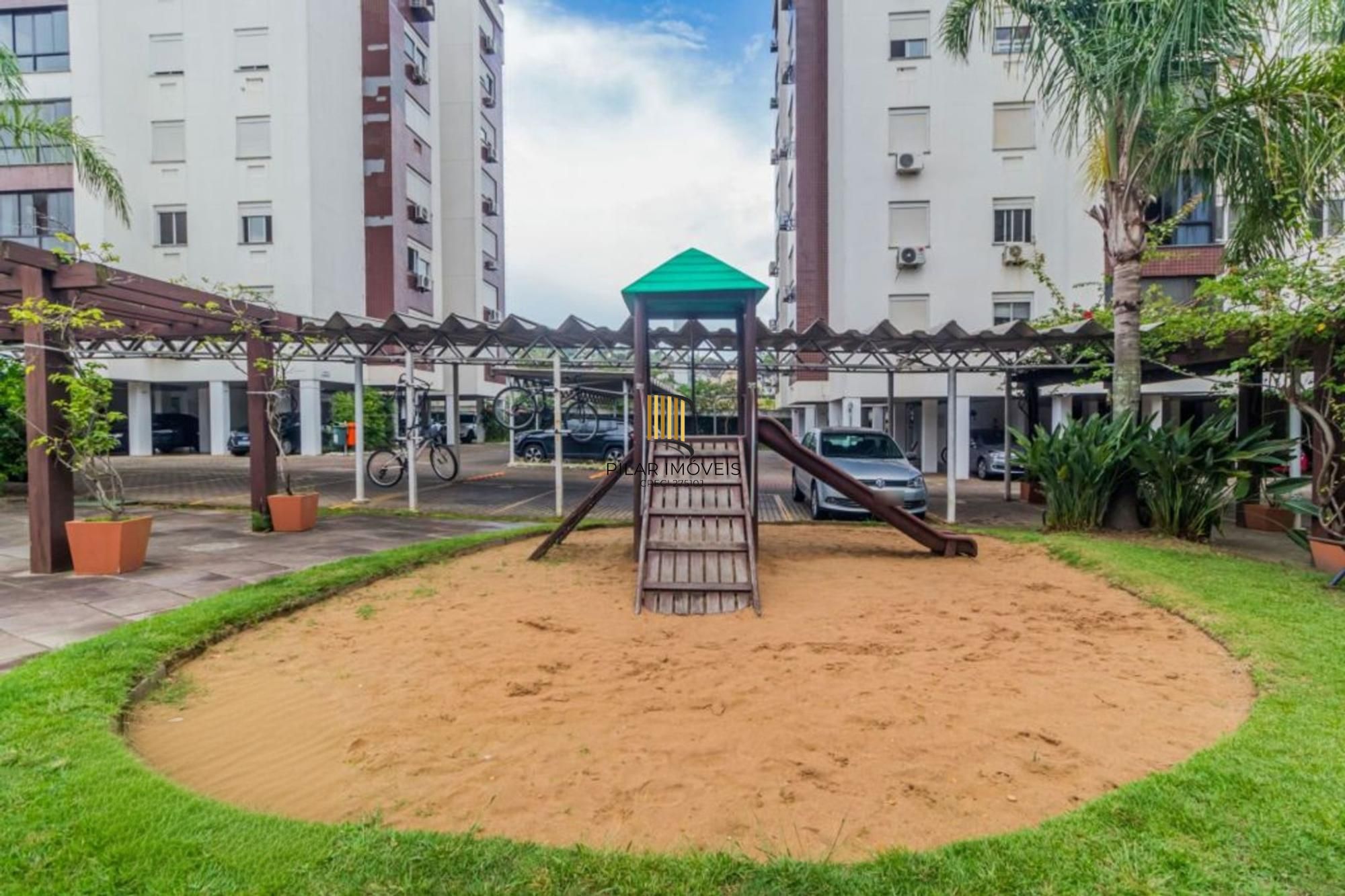 Apartamento Reformado com 2 Dorms e Infra Completa – Jardim Botânico