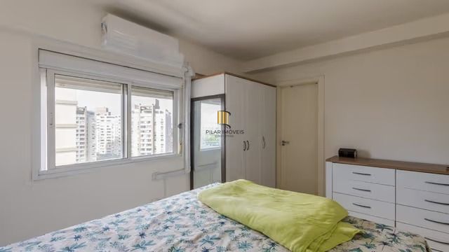 Apartamento de 2 quartos, elevador e 1 vaga de garagem em Canoas.