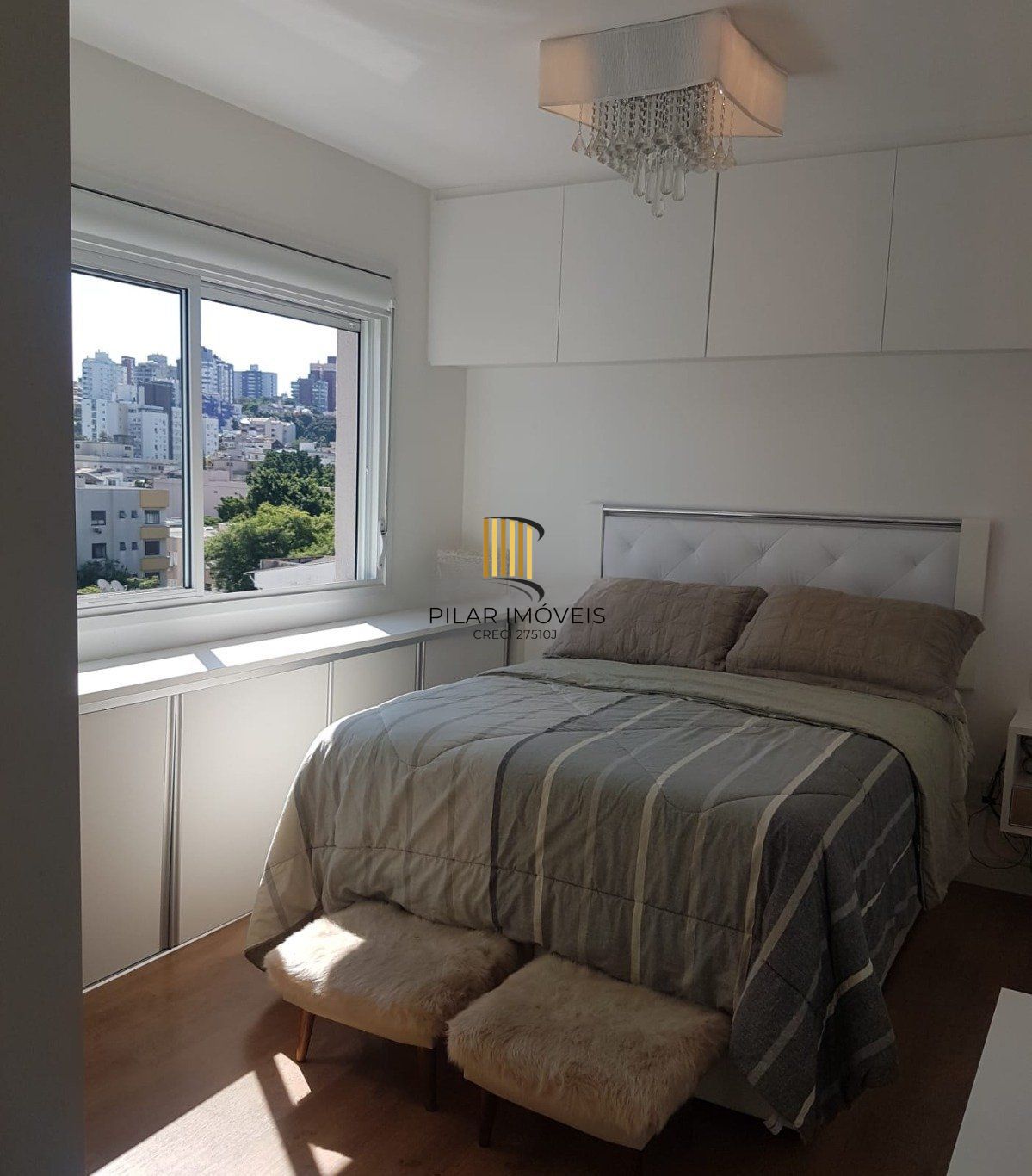 Apartamento de 2 dormitórios no bairro Jardim Botânico