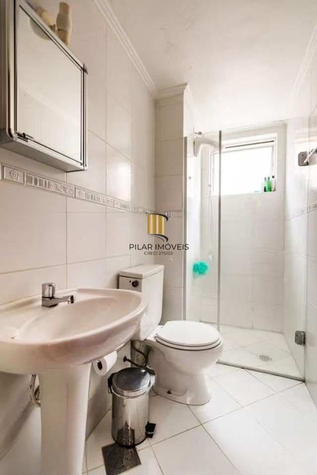 Apartamento de 1 dormitório no Bairro Jardim do Salso em Porto Alegre.