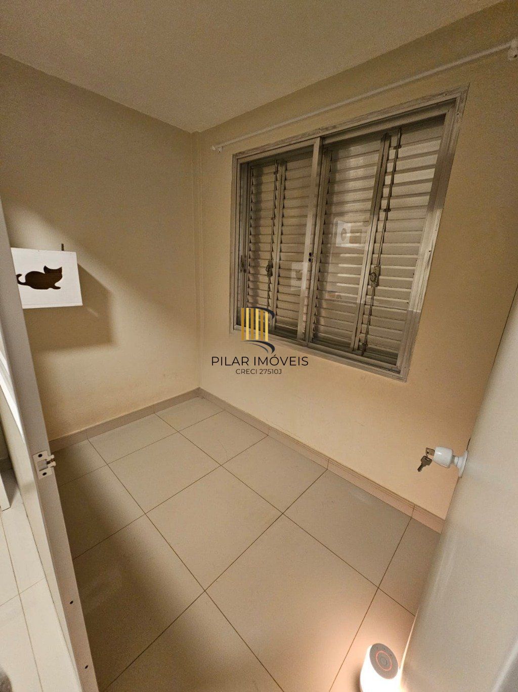 Apartamento de 2 quartos, 1 vaga, portaria 24 horas no bairro Higienópolis.