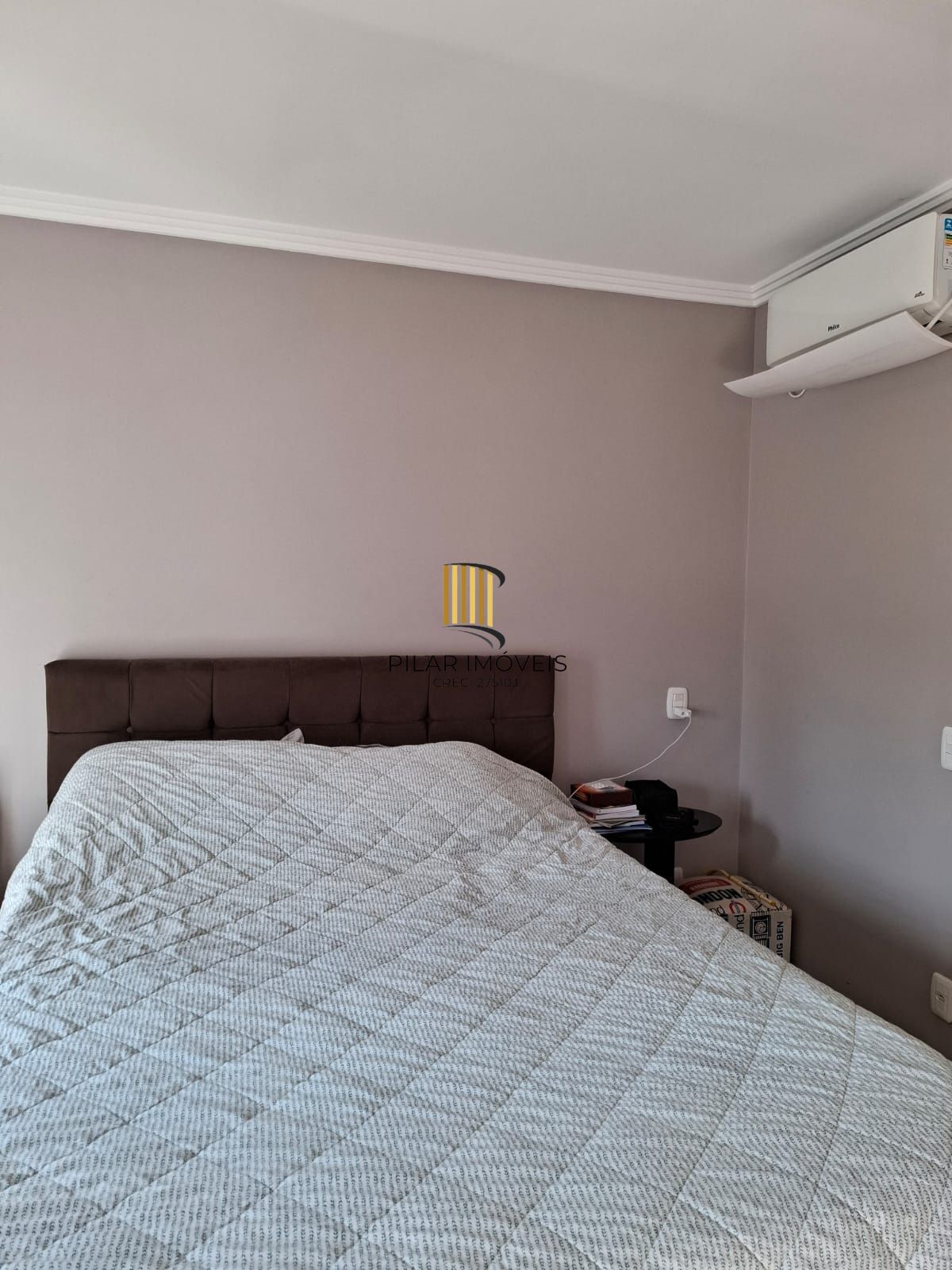 Casa de condomínio com 2 quartos, vaga e pátio no bairro parque Santa Fe