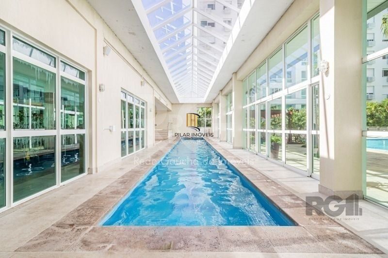 Apartamento 3 quartos, 3 suítes, elevador e 3 vagas bairro Passo da Areia.