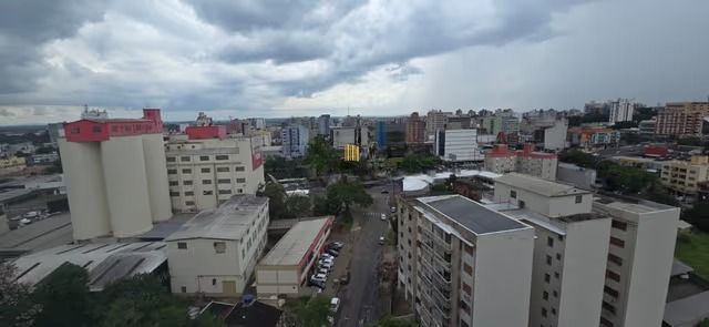 Apartamento de 3 quartos, elevador e 1 vaga de garagem em Canoas.