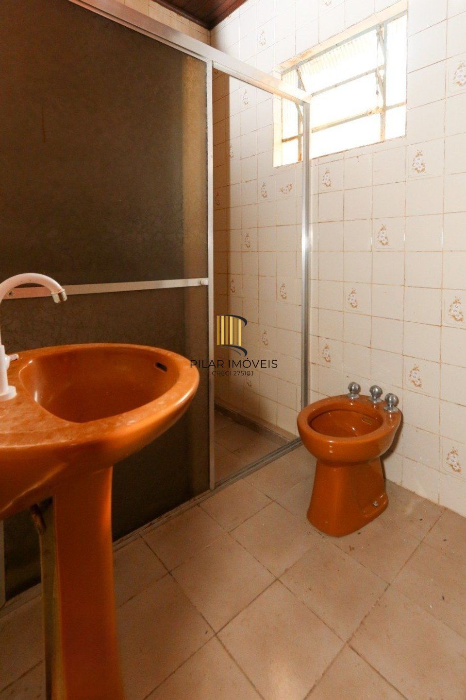 Casa de 3 dormitórios e 2 vagas de garagem no bairro Rio Branco em Canoas.