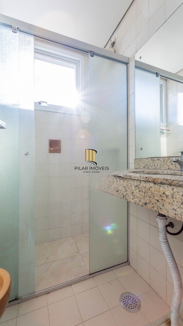 Apartamento de 1 dormitório no bairro Petrópolis