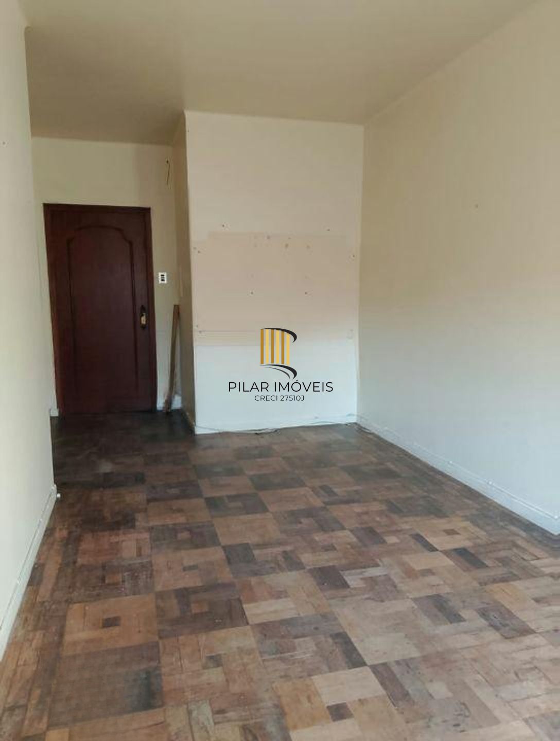 Apartamento com 2 quartos e 75m² à venda em Partenon, Porto Alegre.