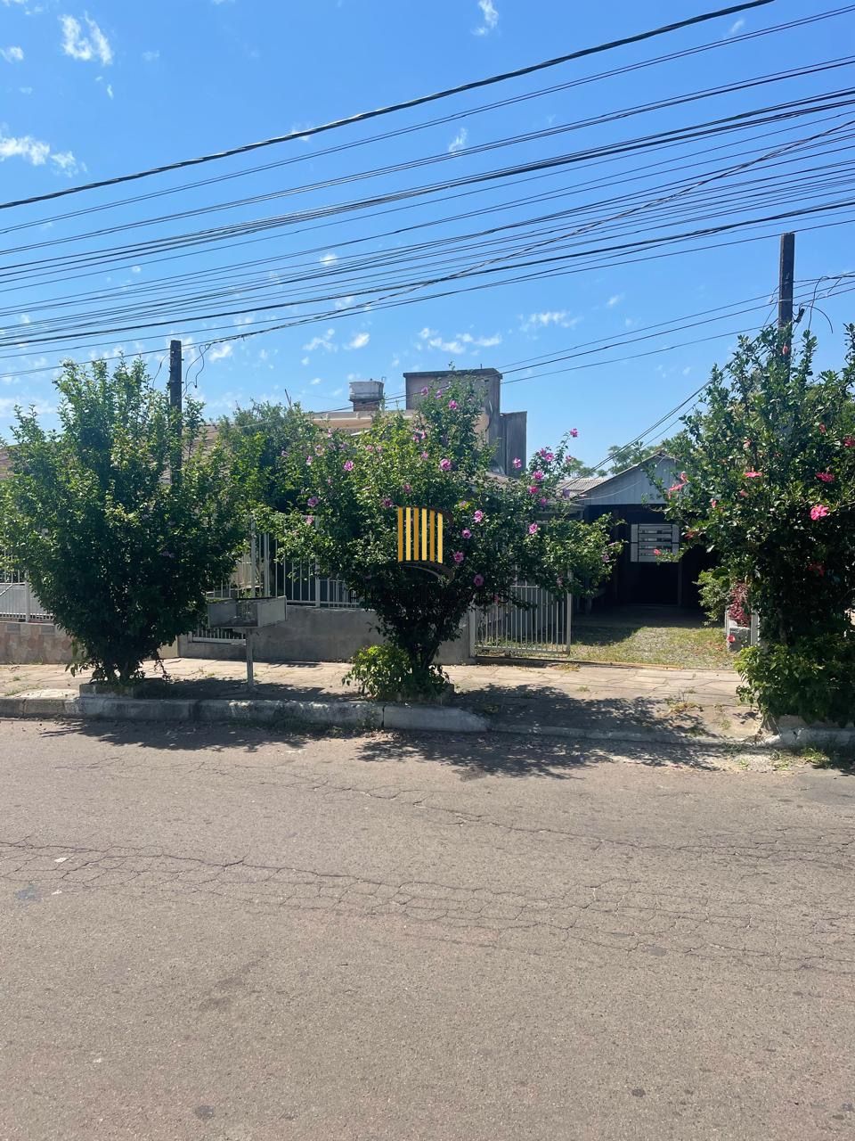 Casa com 3 quartos 152m² à venda Zona Norte de Porto Alegre