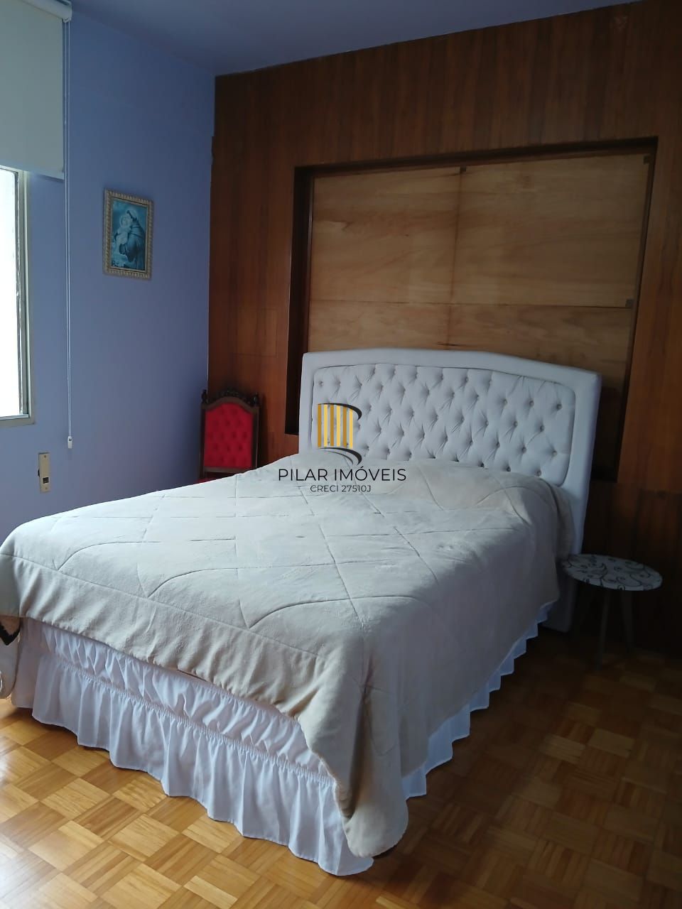 Apartamento com 2 dormitórios e 1 vaga de garagem no Bairro Floresta.