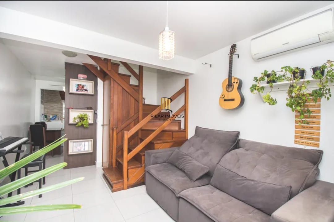 Casa 2 dormitórios no bairro Sarandi