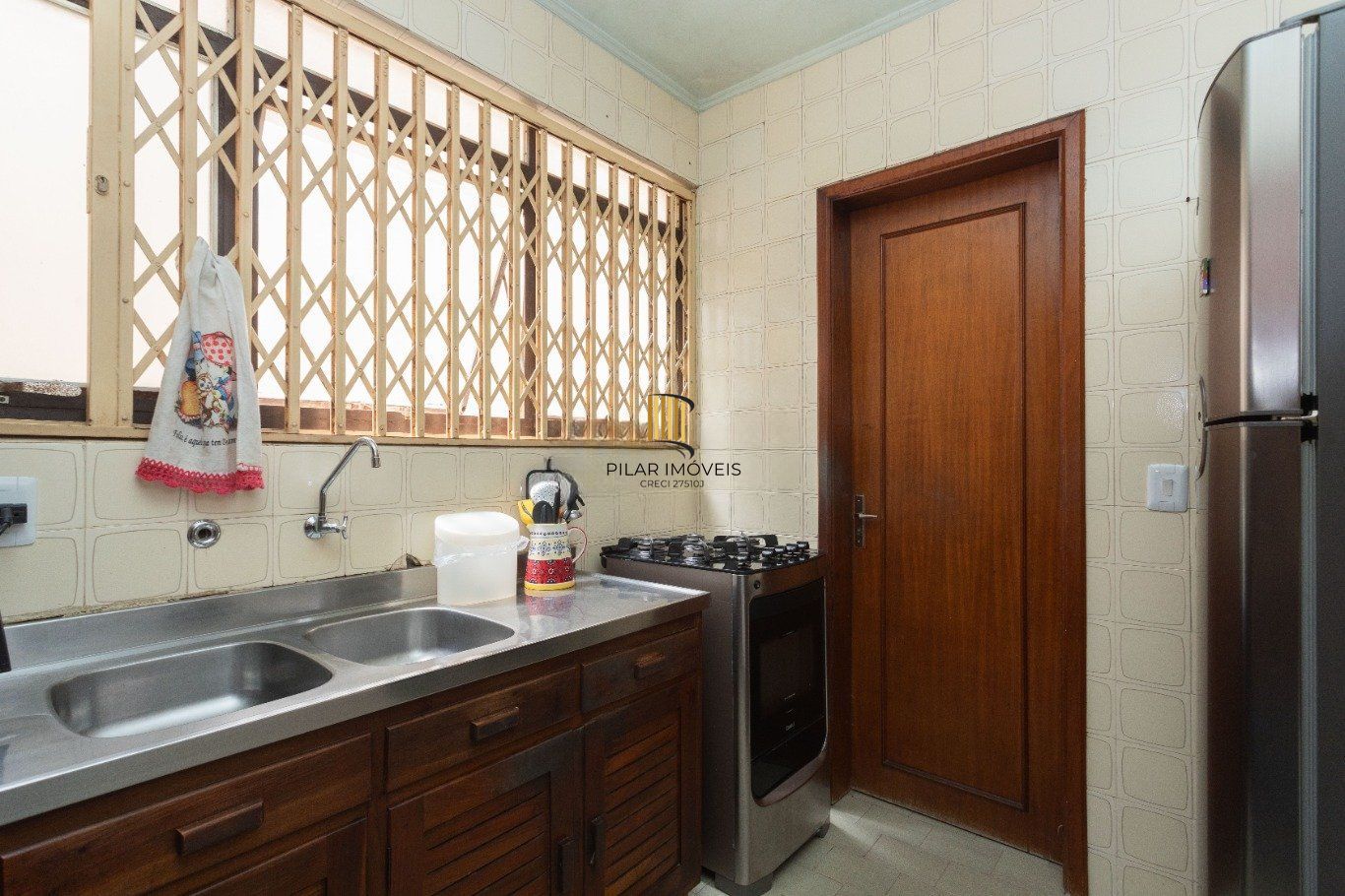 Apartamento com 2 quartos e 75m² à venda em Petrópolis, Porto Alegre.