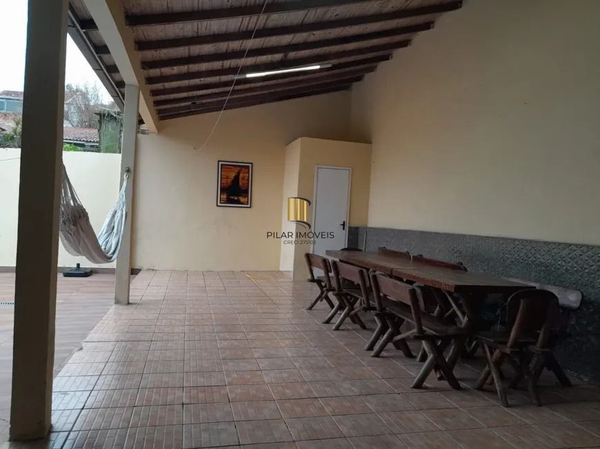 Casa com 3 Quartos e 3 banheiros à Venda, 387 m²