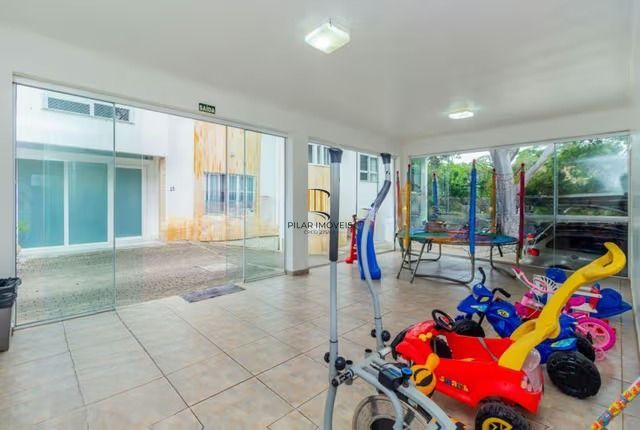 Casa em condomínio de 3 quartos no Bairro Teresópolis Porto Alegre.