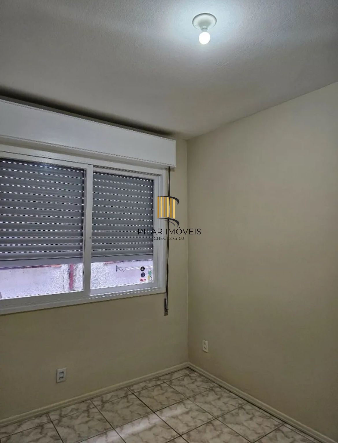 APARTAMENTO, 2 DORMITÓRIOS NO BAIRRO AZENHA EM PORTO ALEGRE PARA COMPRAR