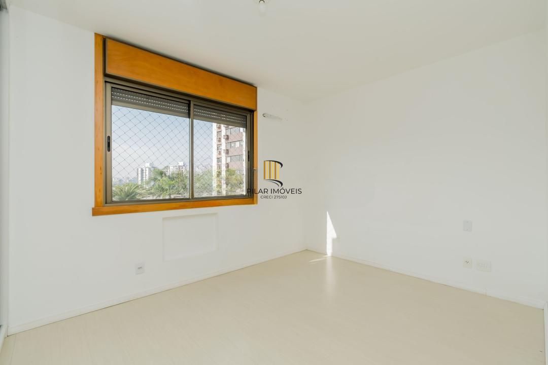 Apartamento com 3 Quartos, 2 vagas, elevador e piscina no bairro Higienópolis.