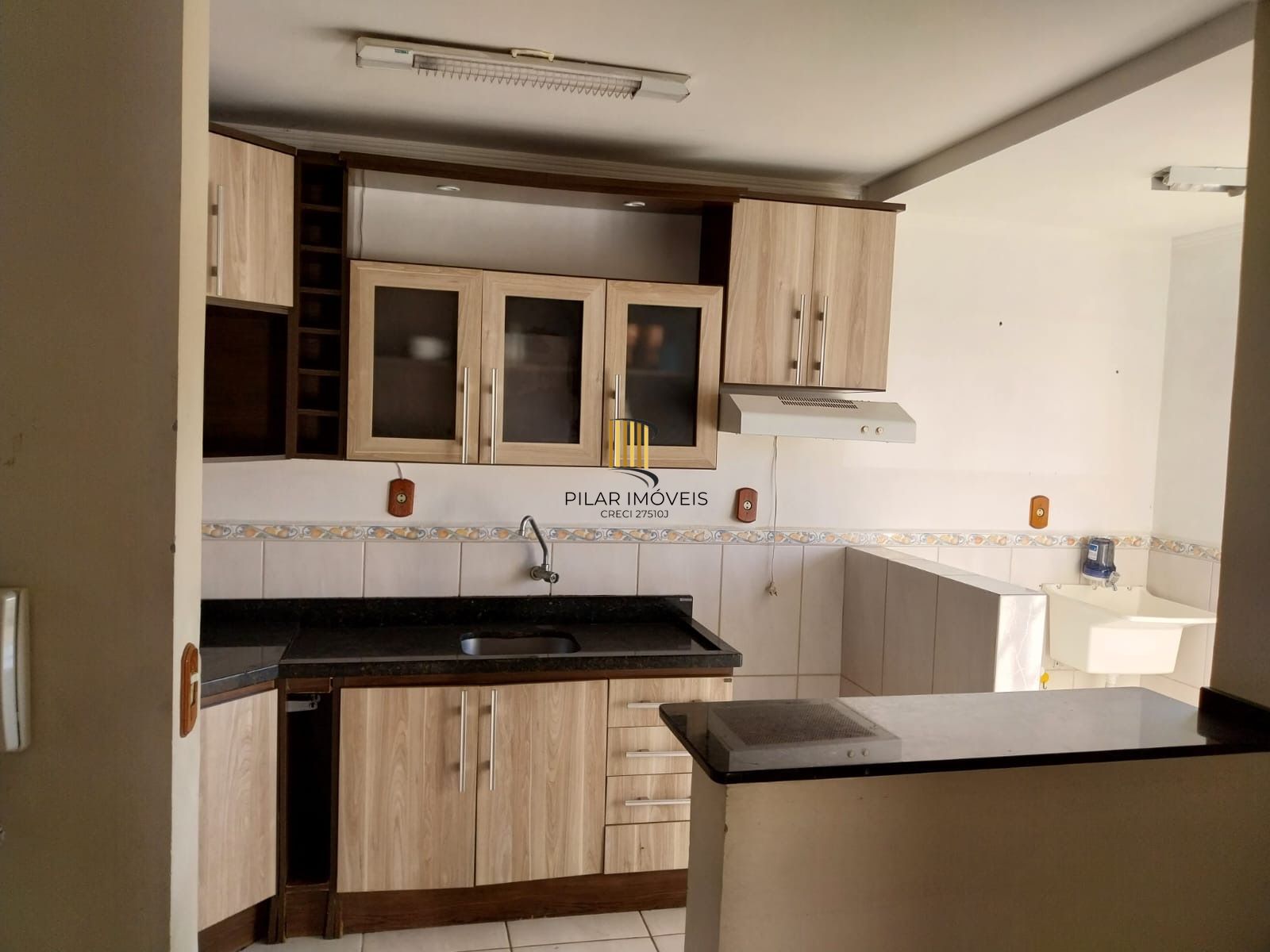 Apartamento de 2 quartos no segundo andar semi mobiliado em Gravataí