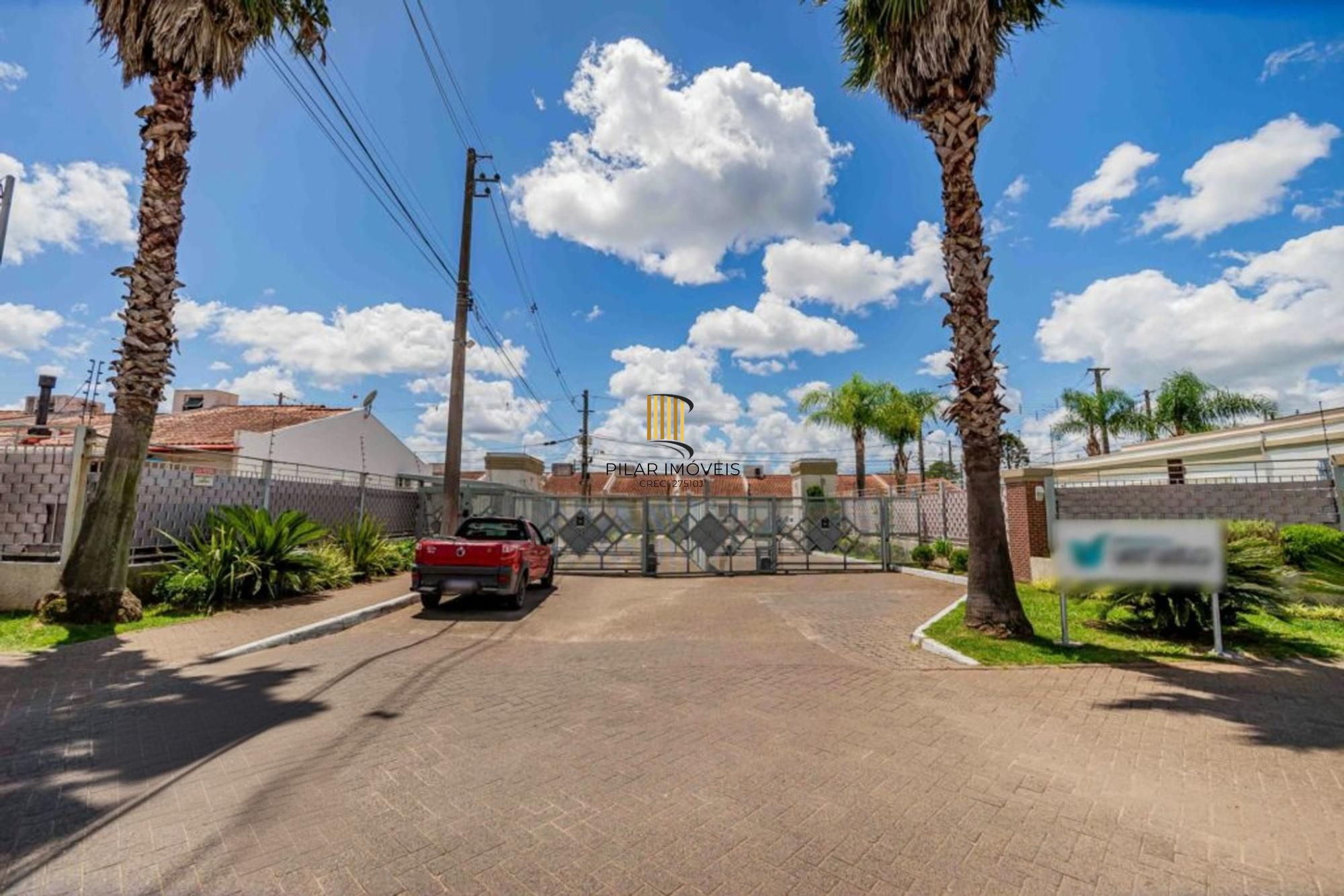 Casa 2 quartos, vaga, academia, piscina e salão de festa no bairro Restinga