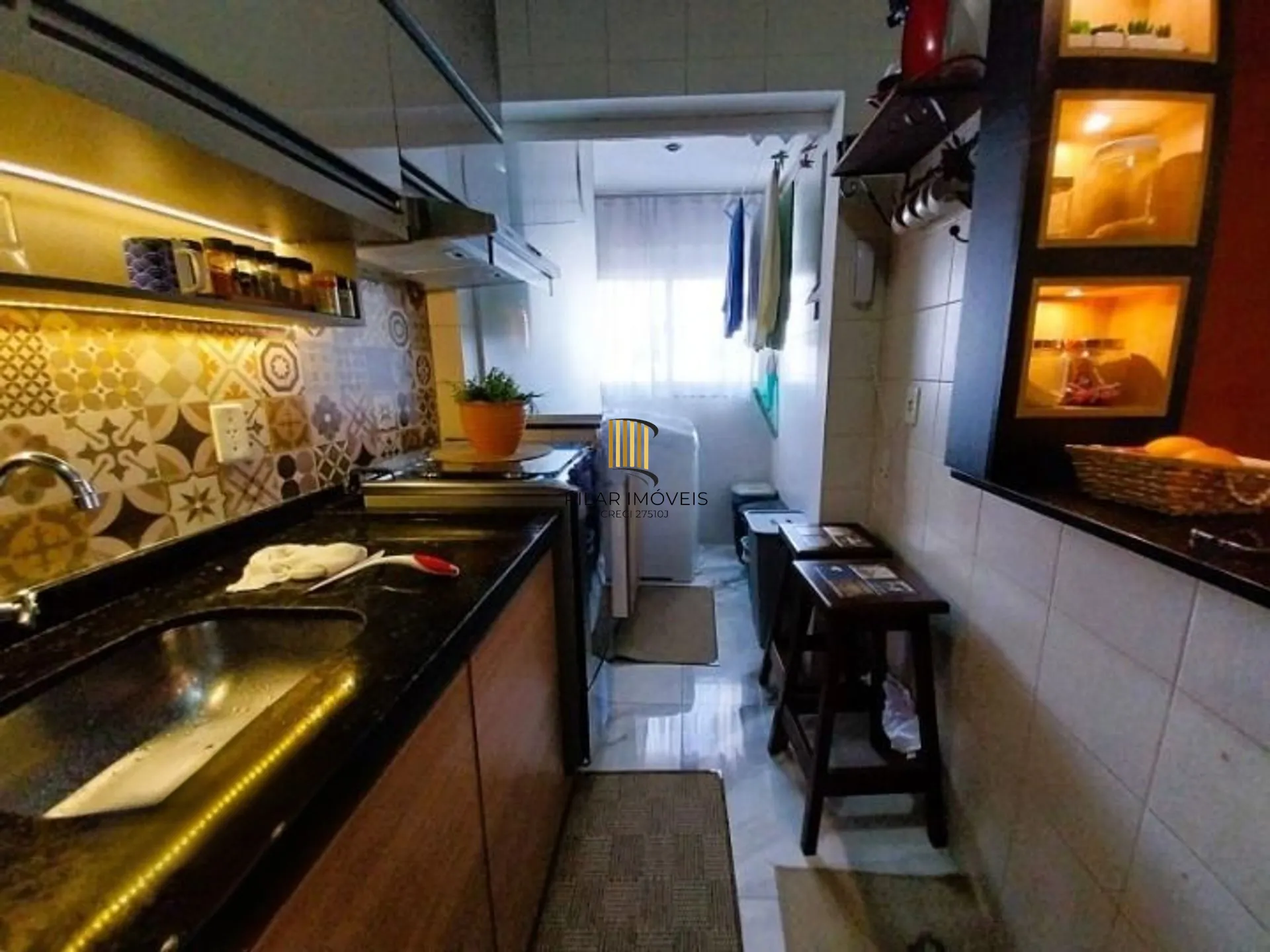 Apartamento de 3 dormitórios, elevador e 1 vaga de garagem em Canoas.