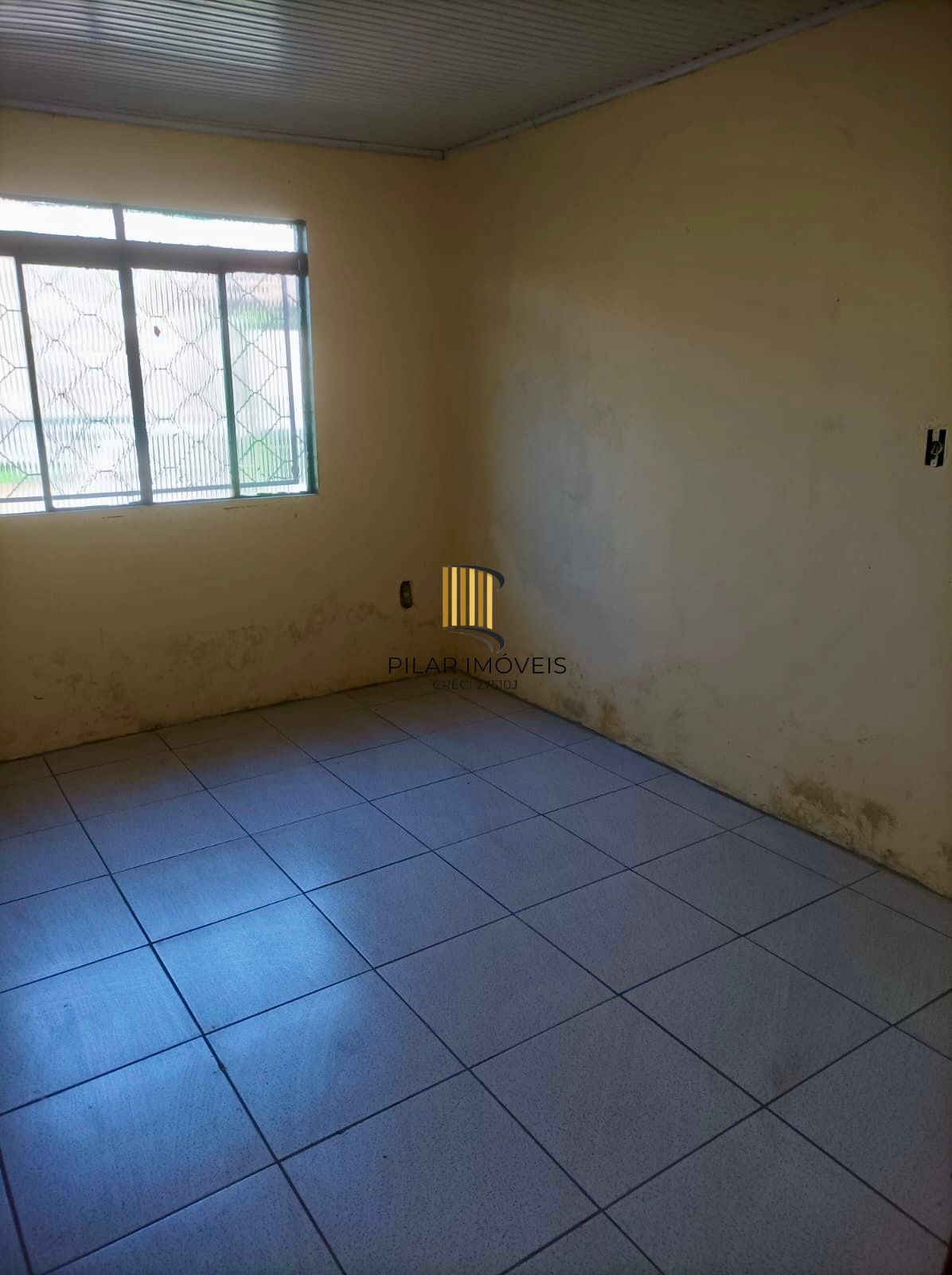 Apartamento com 2 dormitórios no Bairro Parque dos Maias