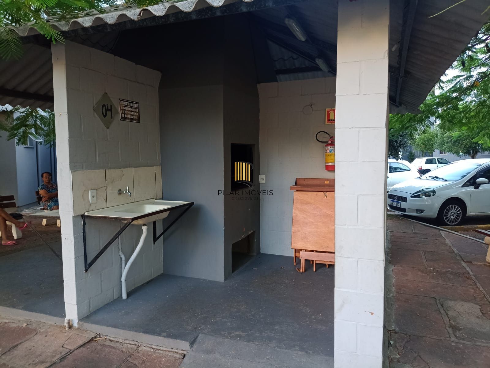 Apartamento de 2 dormitórios e 1 vaga de garagem em Canoas