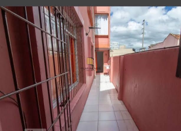 APARTAMENTO, 3 DORMITÓRIOS COM AMPLO ESPAÇO PARA PETS NO BAIRRO AZENHA