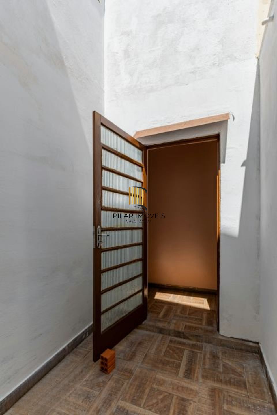 Casa com 3 Quartos e 2 vagas no Bairro Morro Santana