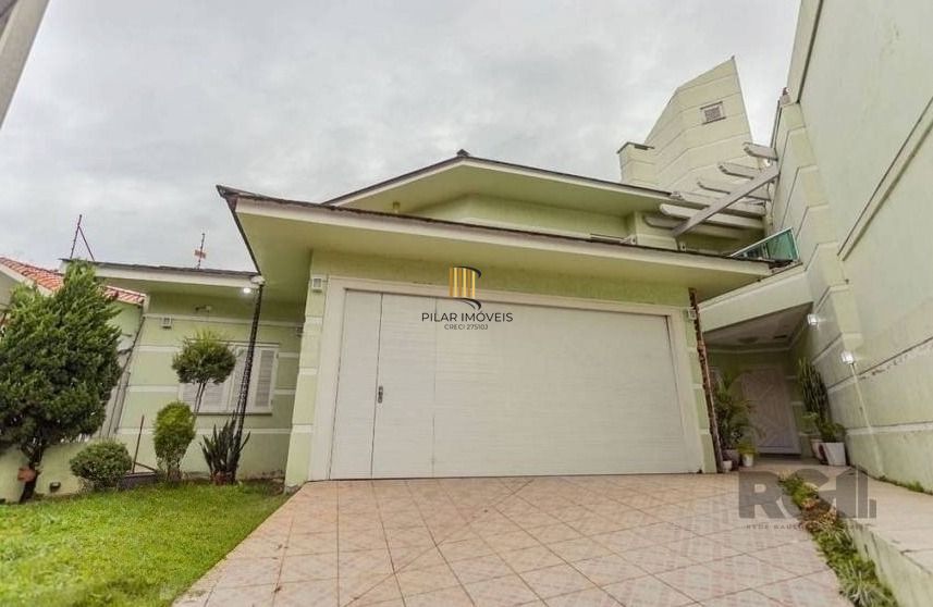 Casa com 4 suítes no Bairro Jardim Itu