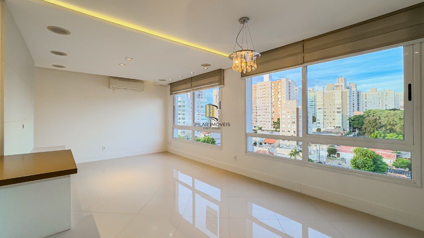 Apartamento com 3 quartos (1 suíte) e 2 vagas no Bairro Passo da Areia. - Pilar Imóveis