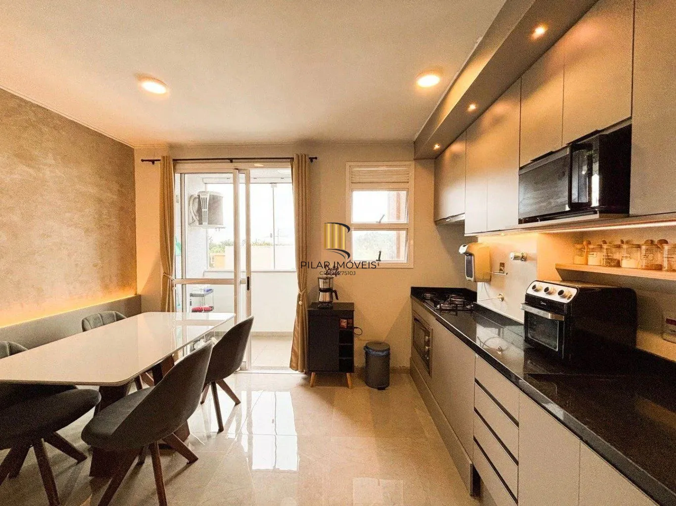 Apartamento de 2 dormitórios, elevador de 1 vaga de garagem em Canoas.