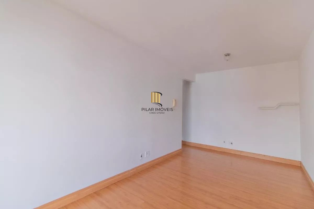 Apartamento à venda com 64m², 2 quartos e 1 vaga no Partenon