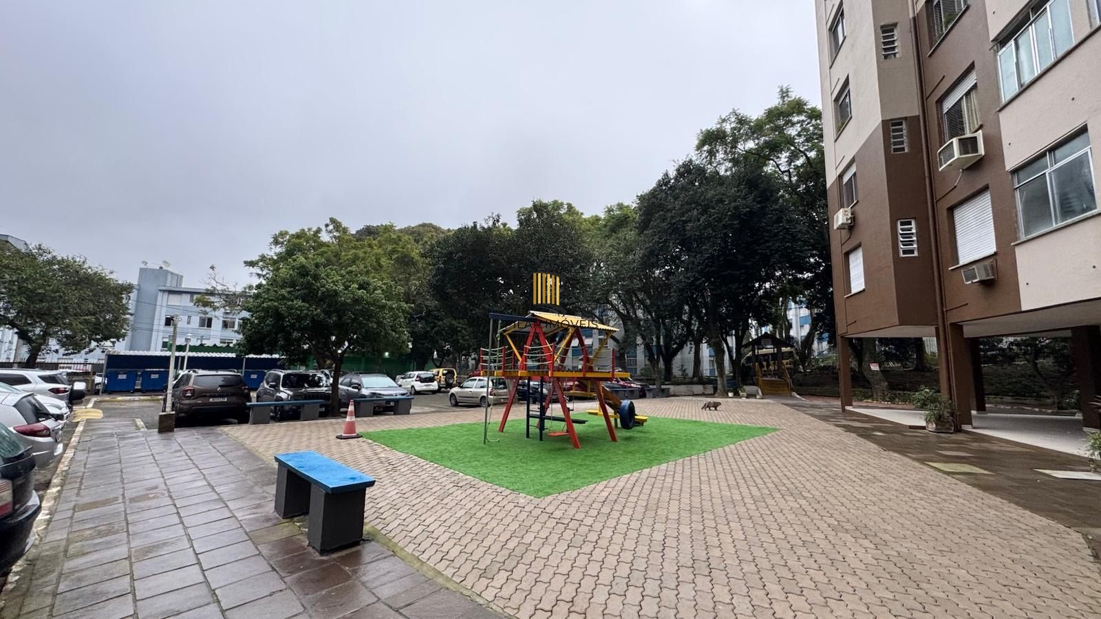 Apartamento com 1 Quarto e 1 vaga à Venda, 42 m² por R$ 200mil Bairro Cristal