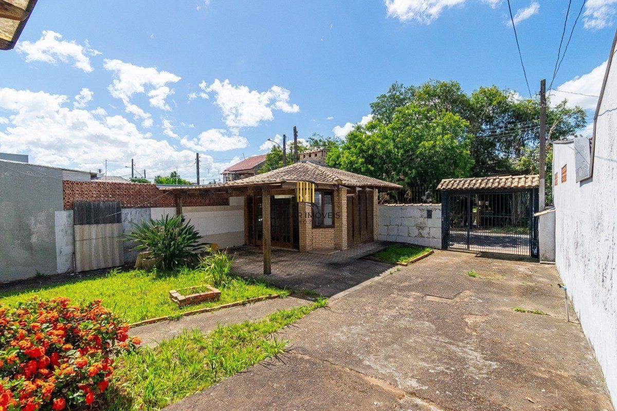 Casa de 1 dormitório e 1 vaga de garagem em Cachoeirinha.