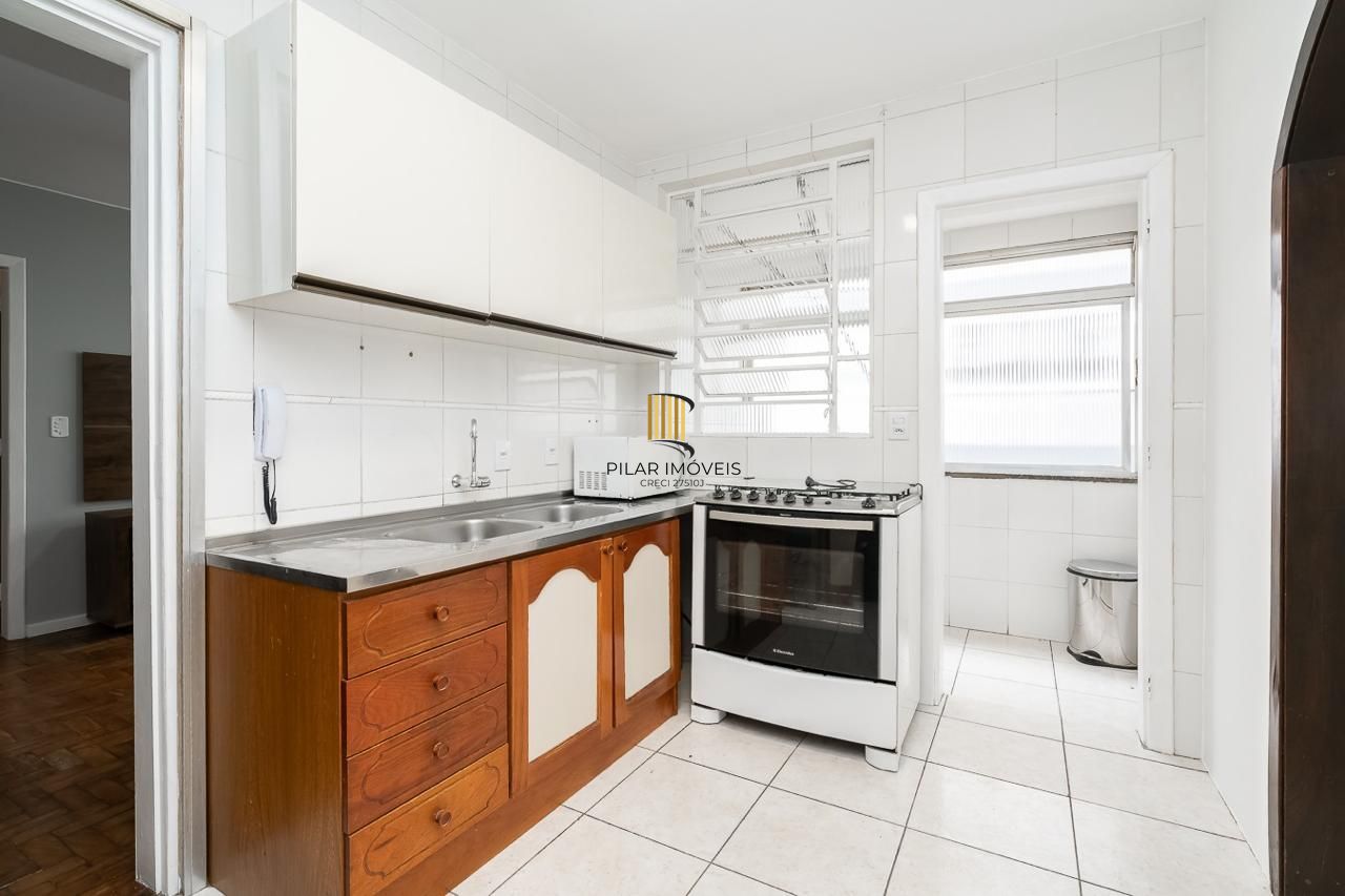 Apartamento semi mobiliado 3 dormitórios no bairro Santana