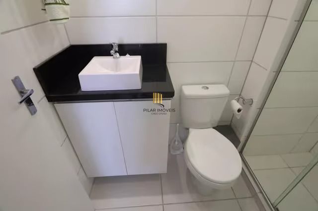 Apartamento de 2 dormitórios e 1 vaga de garagem em Canoas.