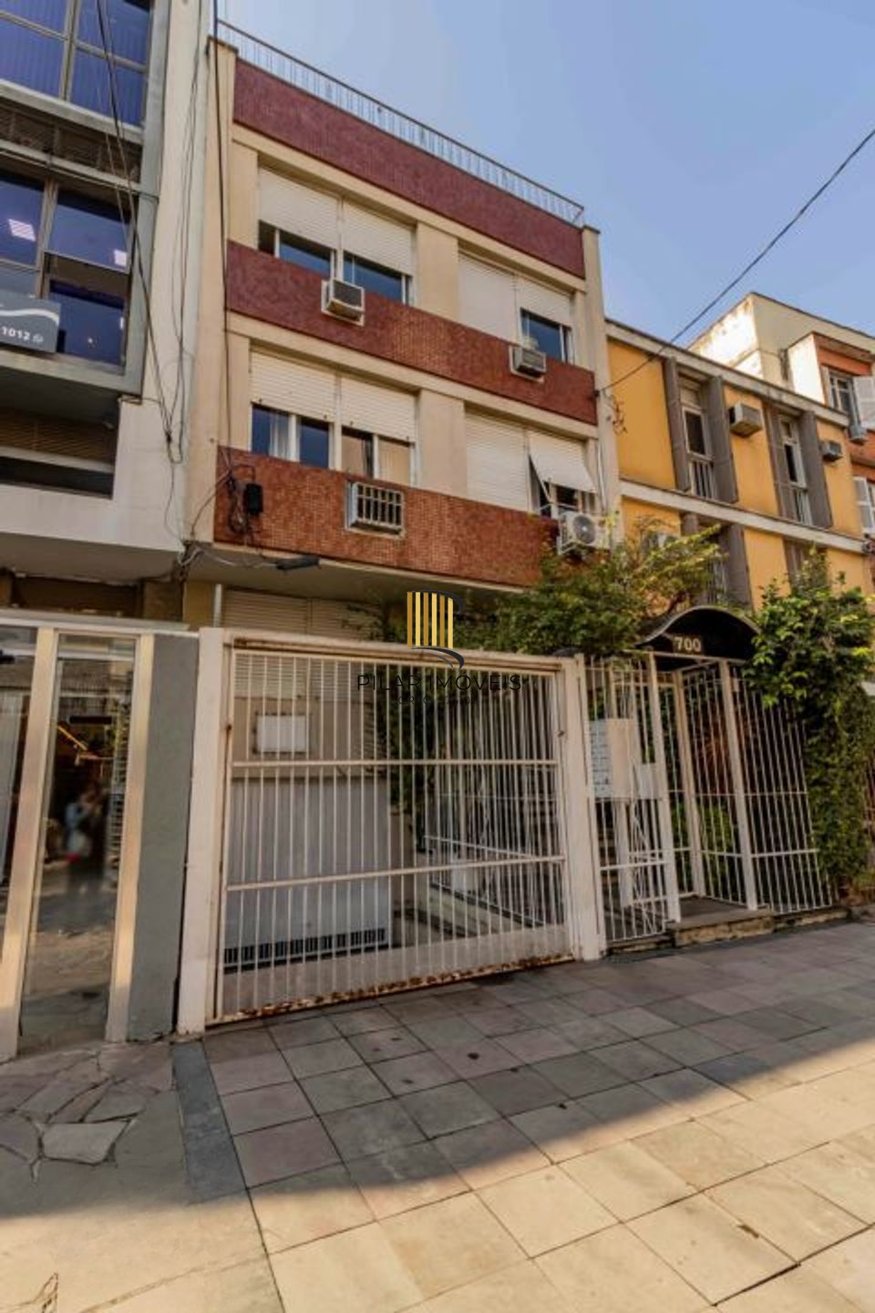 Apartamento de 3 dormitórios bairro Bom Fim