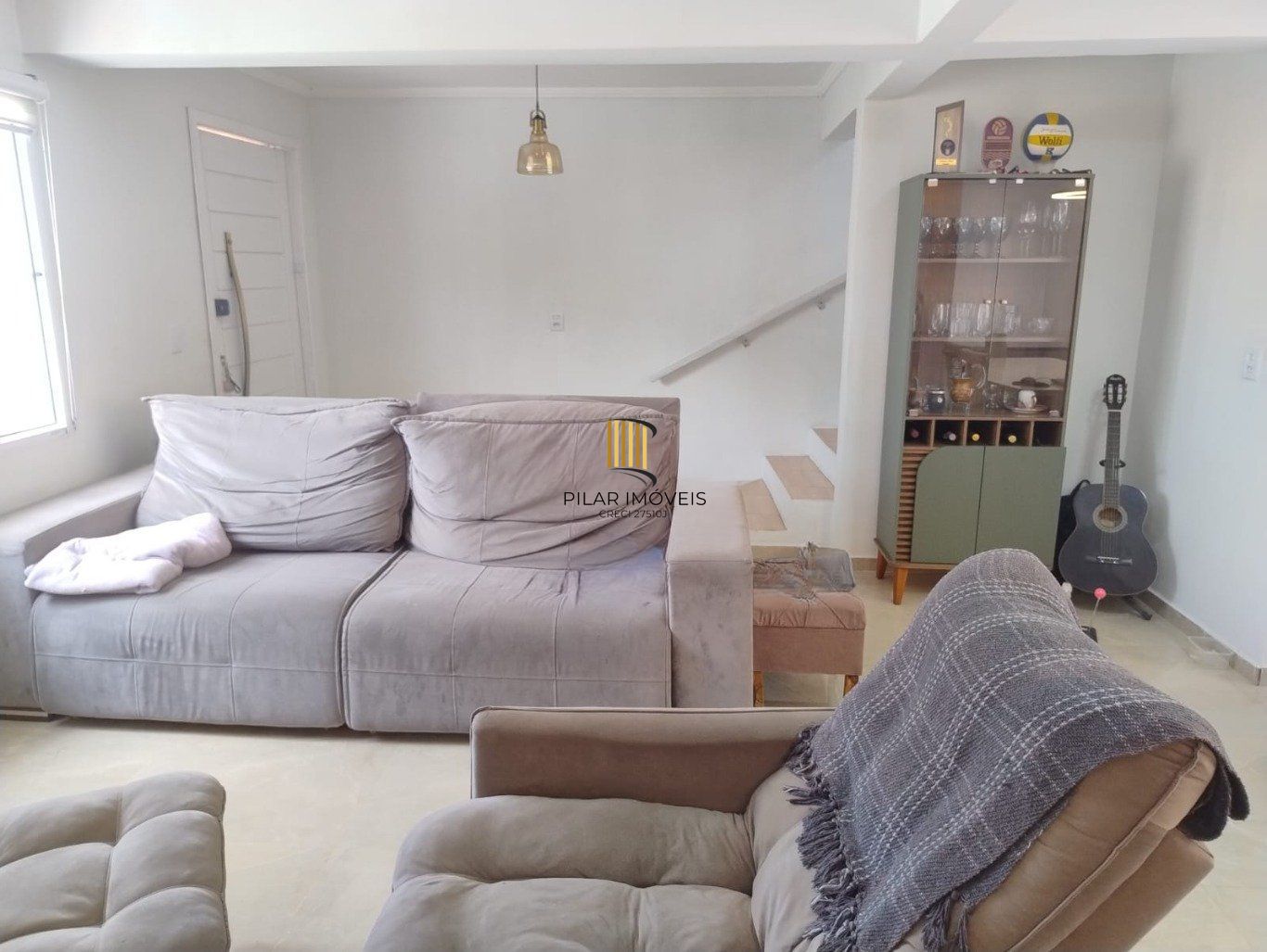 Casa com 3 dormitorios, 1 suíte e com 1 vaga de garagem coberta em Canoas.