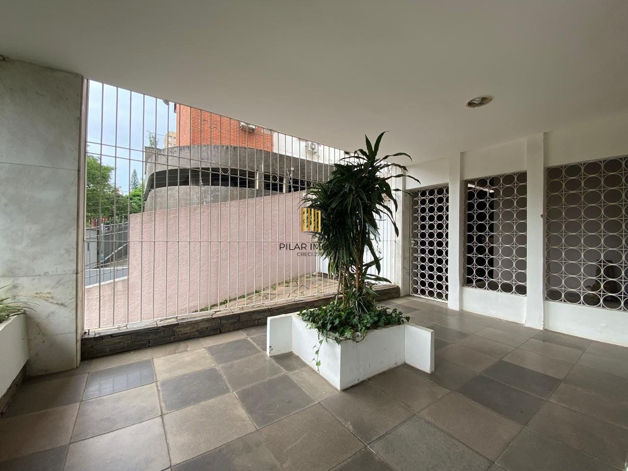 Apartamento com 3 quartos, 1suíte, 3 vagas e 146m² à venda em Bela Vista.