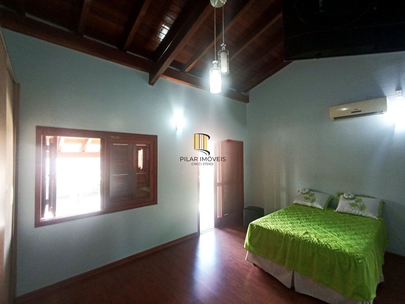 Casa de 3 dormitórios e 2 vagas de Garagem em Canoas.