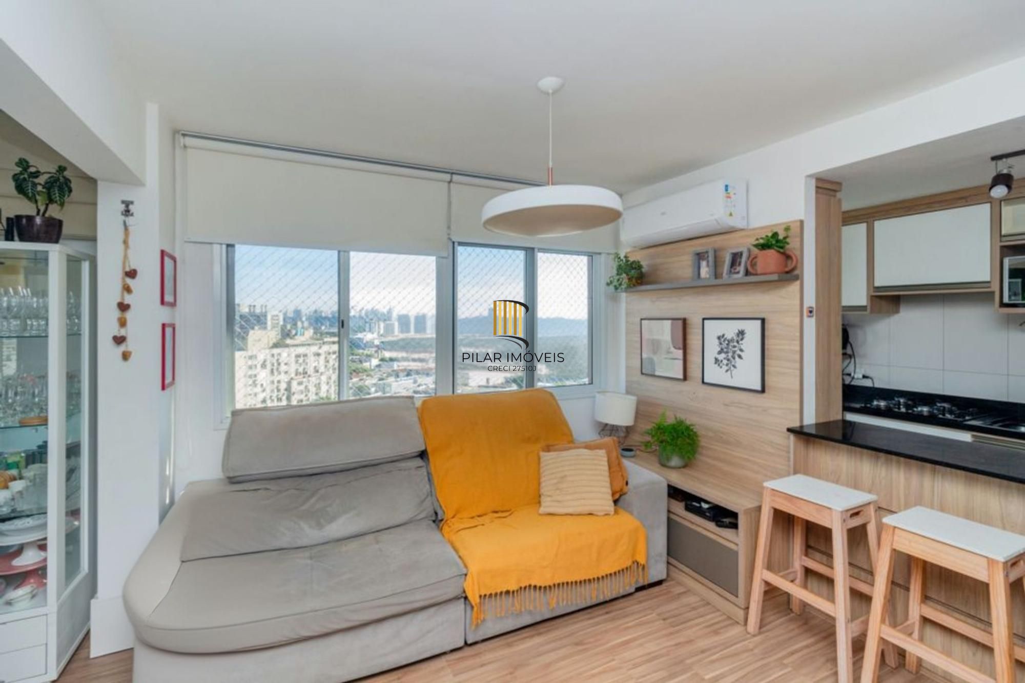Apartamento de 3 quartos, suíte, elevador e 1 vaga no bairro Azenha